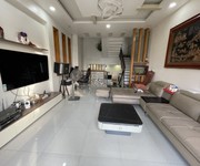 Bán nhà đường số 11, trường thọ, thủ đức, tp hcm. dt 90m2, 4 tầng, shr. giá 15.3 tỷ.