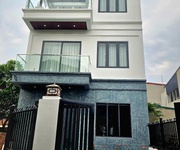 Bán nhà mới xây 3 tầng tại Liên Bảo, Vĩnh Yên, Vĩnh phúc. Giá chỉ 4.15 tỷ