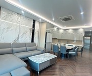 Bán nhà bồ đề 80m2- 6 tầng thang máy- ngõ thông ô tô   hơn 20 tỷ