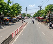 D2637  nhà mặt tiền kinh doanh sầm uất sát chợ đầu mối hóc môn   giá 22.x tỷ