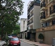 Bán  nhà việt hưng 80m2- 6 tâng thang máy- gara ô tô- 17.x tỷ