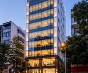 Bán tòa văn phòng láng hạ - đống đa - building 10 tầng - dt 180 triệu/tháng - 136m  - mt 8m - 95 tỷ