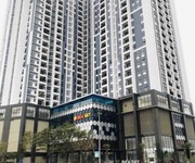 Chính chủ bán căn hộ góc 78,3m    full nội thất đẹp   chỉ xách vali về ở