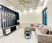 Gần ngã tư An Dương mà có căn nhà 40m2 lô góc thoáng mát sạch sẽ về ở ng.ay lại còn zá xinh 2ty x