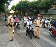 1 Luật Đi Xe Máy Điện: 7 Quy Định Cần Biết Năm 2026