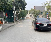 Chuyển đổi lên Shophouse bán đất Đường Hoa Động 50m2 - MT 5,2m, Đường 13m, Sát Chợ, CViên