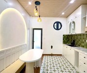 Siêu phẩm 4 tầng 2 mặt kiệt lâm hoành sơn trà - ngay bãi tắm