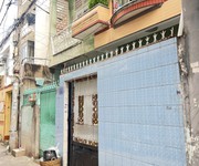 Nhà 3 tầng  6.5x18m  nở hậu hẻm thông đường phong phú p12q8. giá: 9.9 tỷ