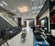 Bán nhà 1 trệt 2 lầu sân thượng trước sau, 70m2, 4pn- kdc bình hòa p.13, bình thạnh
