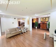 căn hộ vip 170m  n09 thành thái   sát công viên cầu giấy   13.9 tỷ
