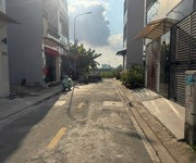 Sót lại lô đất khu phân lô tỉnh lộ 10 đường nhựa 7m khu vực xây cao tầng 56m2 -giá 3 tỷ 2