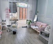 Sang gấp tiệm nail - gội ngay sân banh   đại học đồng nai