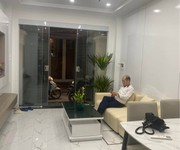 Bnaf nhà phố hoàng hoa thám gần phố ở sương .