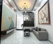 Nhà Đình Đông 50m2 sân cổng riêng ban công rộng thoáng, ngay gần Bốt Tròn zá 2,85 ty