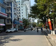 Mặt đường Nguyễn Đức Cảnh  view hồ  - 97,9m2 - 5 tầng - cạnh ngõ - giá 299 tr/m2