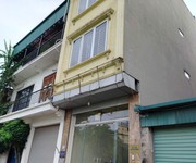 Cho thuê nhà mới 4 tầng  khu vườn hồ 2, cự khối, long biên