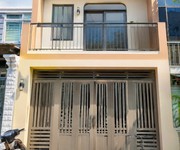 Ngay trục nguyễn chí thanh - ngô quyền quận 10 - trước nhà 4m thoáng - ngang 4m - 2 tầng