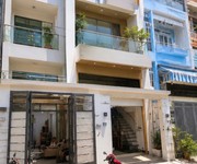 Như mặt tiền gần khu cư xá vip quận 10 - đường 8m thông - 2 mặt hẻm có giếng trời sáng sủa - 48m