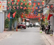 Bán nhà mặt ngõ 82 vũ chí thắng   ô tô đỗ cửa, kinh doanh tốt