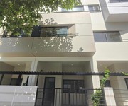 Chính chủ cần bán căn nhà 3 tầng trục chính trong khu compound cát tường j-home