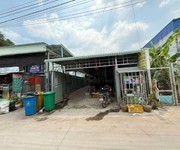 Bán đất  7,9x25m  tặng nhà tiền chế nằm gần chợ bà lát giá 680 Triệu