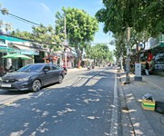 Mặt tiền kinh doanh phạm thế hiển 14x63, dt khủng 685m2, giảm sâu 8 tỷ- 0931172218