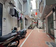 Bán nhà 4 tầng ngõ 169 hoàng mai   nhà đẹp, dọn vào ở ngay