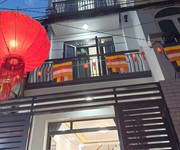 Nhà 2lầu/st âu dương lân p3q8 p.chánh hưng