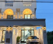 Chỉ với 899 triệu trả trước    tp.mỹ tho,tiền giang ,sở hữu nhà mặt tiền view kênh 19-05, ô tô đậu
