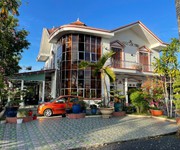 Biệt thự diện tích khủng  2.262m   2 mặt tiền quốc lộ 22, củ chi   giá chỉ 21 tỷ