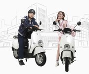 Quy Định Độ Tuổi Đi Xe Máy Điện: 5 Lỗi Vi Phạm Thường Gặp