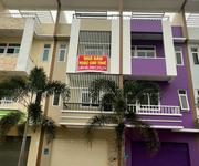 Nhà phố thương mại unitow hoàn thiện vị trí đẹp sẵn kinh doanh hoặc an cư chỉ 6 tỷ Nhà phố thương mại unitow hoàn thiện vị trí đẹp sẵn kinh doanh hoặc an cư chỉ 6 tỷ