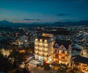 Cần bán khách sạn view cực đẹp mặt tiền  15m  đường ngô thì sỹ p 4 tp đalat