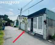 Bán nhà câp 4 kèm đất 268m2 ngang 8,7 hẻm ô tô gân tl43 chỉ 10ty800