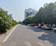 95 tỷ - bán  nhà mặt phố nguyễn văn cừ, long biên,195m2, mt 8.2m, vỉa hè rộng, kinh doanh.