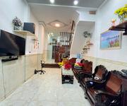 2 Bán nhà tám danh thông tạ quang bửu xe hơi sát cửa, mới đẹp nhỉnh 6 tỷ.