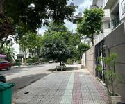 2 Cho thuê đất mặt tiền đường số 8 đối diện rmit, quận 7 2 Cho thuê đất mặt tiền đường số 8 đối diện rmit, quận 7
