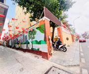 Ngang lớn hiếm 8m 11m- chủ 1 đời xưa bán 2 nhà 5 tầng st xe hơi ngủ trong nhà đ.trần đình xu, quận