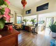 Bán tòa vp mặt phố trần khát chân, hai bà trưng  125m2 mặt tiền 9m 75 tỷ