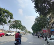 Bán nhà mặt phố cổ linh, long biên 135m2 mặt tiền 12m vi hè 10m kinh doanh 59 tỷ