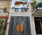Nhà mới đẹp 3 tầng kiên cố - 42m2 - có 4 phòng ngủ - gần 4 xã - giáp tân phú - hẻm trước nhà 4m -