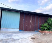 1 Cho thuê 400m2 kho hẻm xe tai có sẵn 3fa 1 Cho thuê 400m2 kho hẻm xe tai có sẵn 3fa