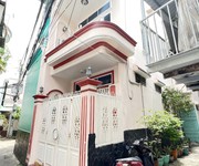 Nhà góc 3 tầng sát đường nguyễn duy p9q8 p.chánh hưng . giá: 5.15 tỷ