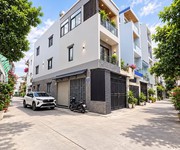 Bán nhà vườn lài lô góc 3 tầng 75m , đường 8m thông, dòng tiền 35tr chỉ 8.x