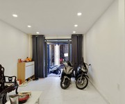 Bán nhà mặt tiền hẻm bùi minh trực - p.6 quận 8 - 63m2 - 3pn - nhỉnh 5 tỷ - lh 0784968131