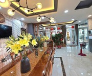 Bán chdv mặt tiền cao thị chính q7 - 200m2 - 8m x 25m - 8 tầng thang máy - giá 58 tỷ