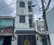Bán nhà 1 trệt 2 lầu sân thượng mới 100, 80m2, 4pn, tặng nội thất hẻm rộng 6m, sẵn sổ tại quận 12