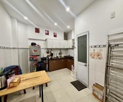 Gần mt nguyễn du, 4 tầng, 6 phòng, thu 24tr/th, 5.x tỷ