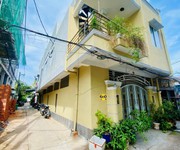 Nguyễn sơn   căn góc 102m    hẻm 8m   nhỉnh 12 tỷ