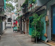 Nhà gấp bán   hạ ngay 1 tỷ   giá mới chỉ 7,5 tỷ